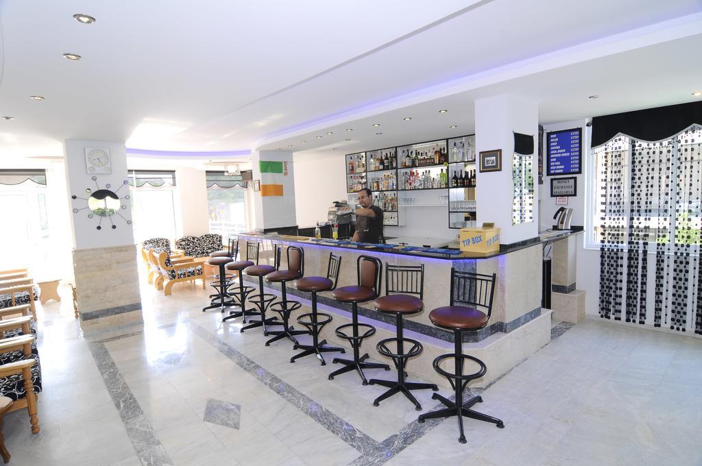 Altinbas Apart Hotel Kusadası Exterior foto
